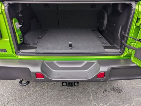 New 2026 Jeep Wrangler Unlimited Sahara AWD/4WD image 27