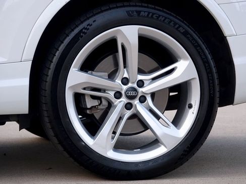 Used 2019 Audi Q7 3.0T Prestige w/ Prestige Package image 26