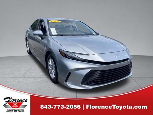Used 2025 Toyota Camry LE FWD image 1