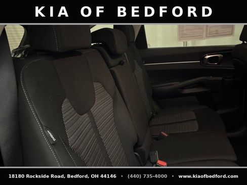 Used 2026 Kia Sorento LX FWD image 25