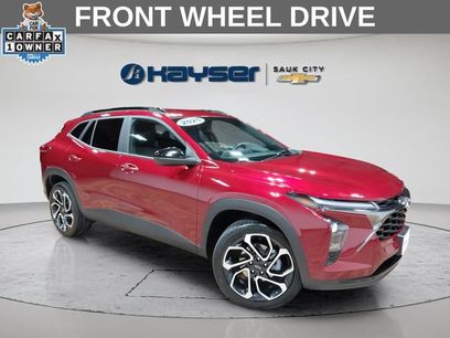 Used 2025 Chevrolet Trax RS