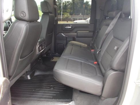 Used 2023 GMC Sierra 2500 Denali image 15