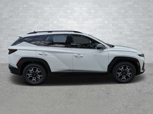 New 2025 Hyundai Tucson XRT image 3