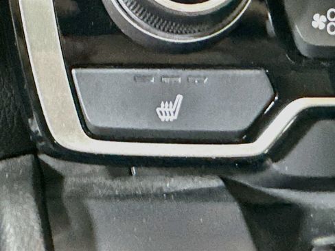 Used 2022 Honda CR-V Touring image 20
