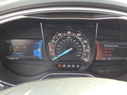 Used 2016 Ford Fusion SE FWD image 23