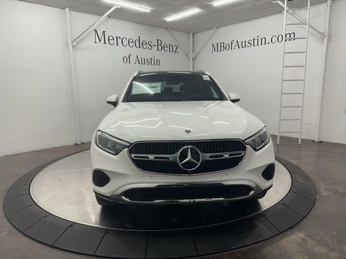 New 2026 Mercedes-Benz GLC 300 image 2