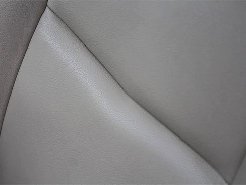 Used 2019 Cadillac XT5 AWD image 38