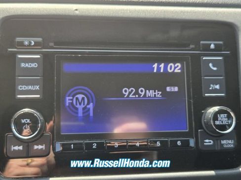 Used 2017 Honda HR-V LX image 16