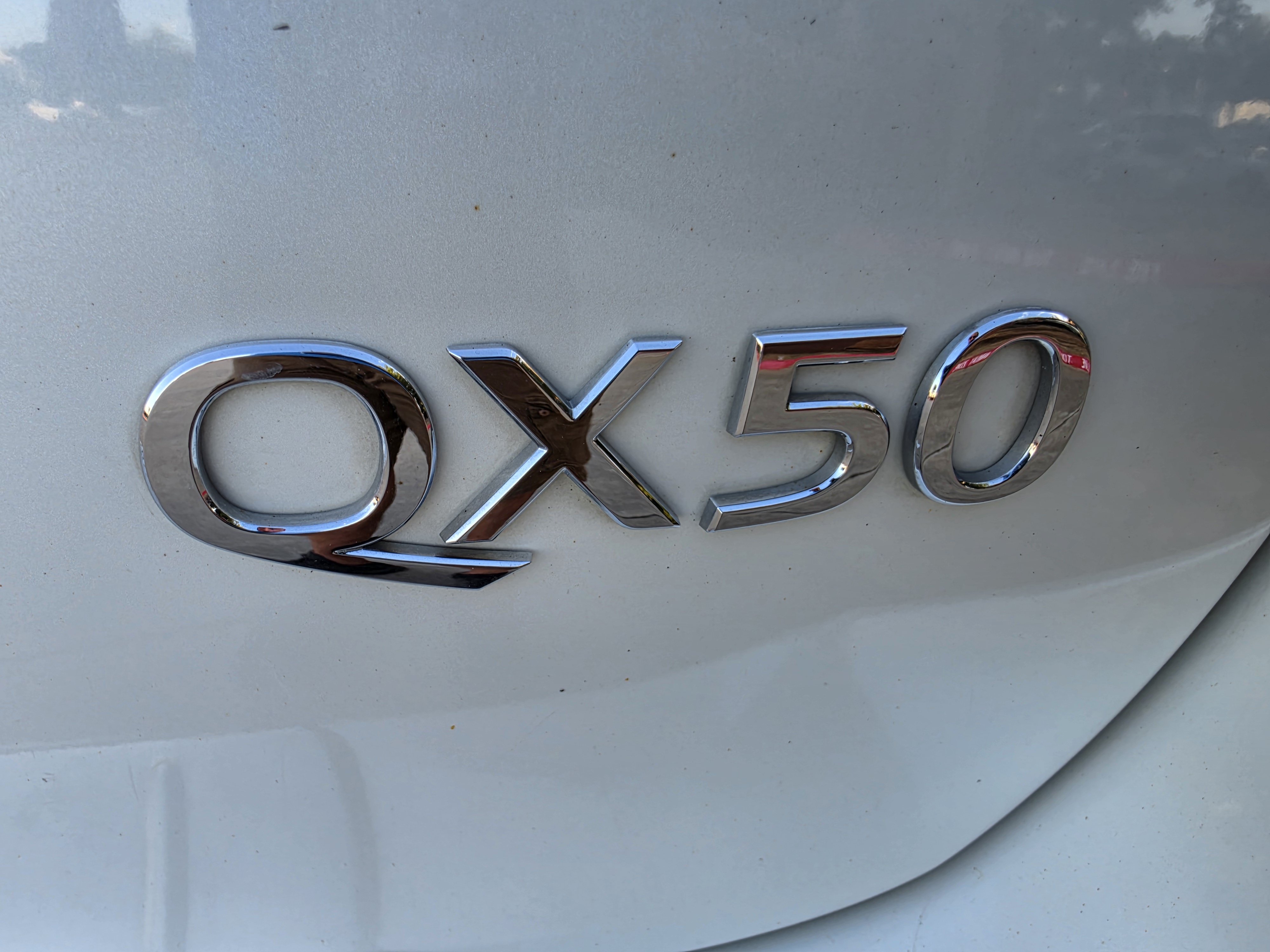 Used 2017 INFINITI QX50 AWD w/ Premium Plus Package image 9