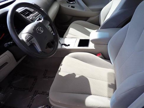 Used 2007 Toyota Camry LE FWD image 9