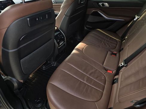 Used 2020 BMW X5 sDrive40i w/ Luxury Seating Package image 14