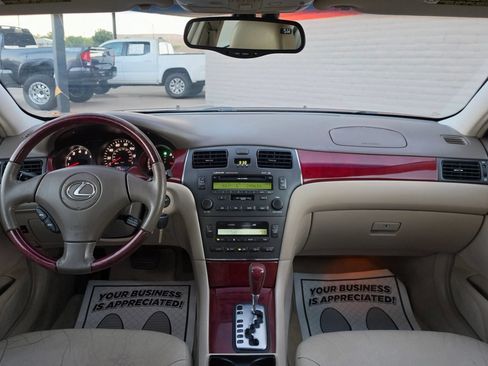 Used 2003 Lexus ES 330 FWD image 9
