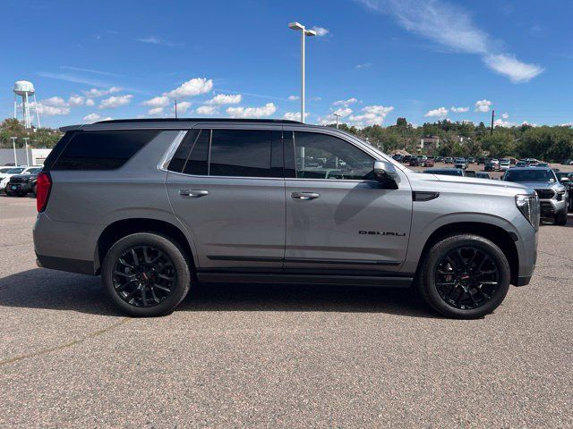 Used 2021 GMC Yukon Denali w/ Denali Premium Package AWD/4WD image 7