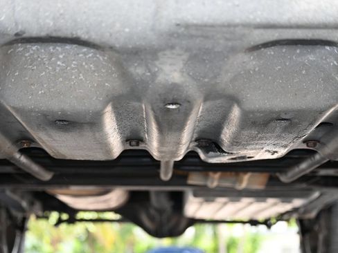 Used 2006 HUMMER H2 SUT image 25