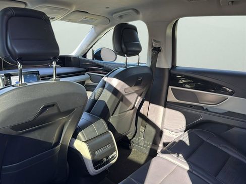 Used 2024 Lincoln Nautilus Reserve image 29