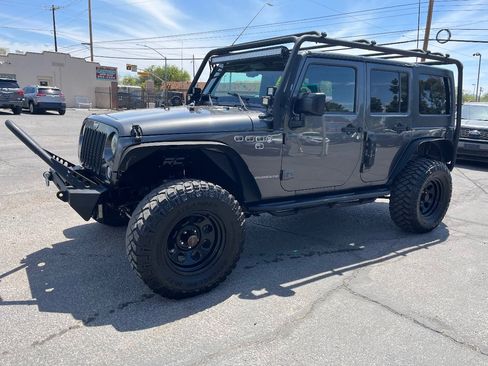 Used 2014 Jeep Wrangler Unlimited Sport w/ Quick Order Package 24S AWD/4WD image 10