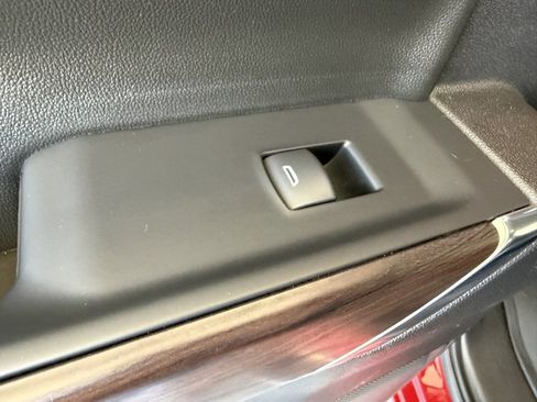 Used 2021 GMC Sierra 1500 SLT w/ SLT Premium Plus Package image 18