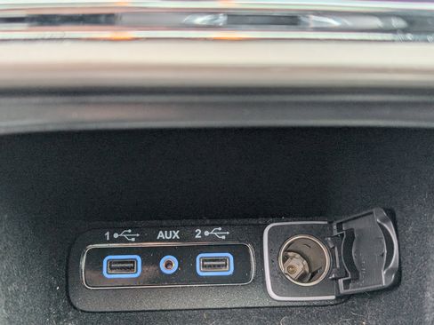 Used 2021 Jeep Grand Cherokee Limited AWD/4WD image 29