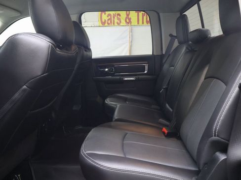 Used 2018 RAM 1500 Laramie w/ Convenience Group image 13