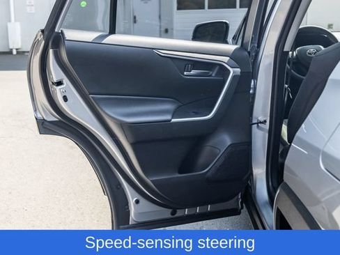 Used 2021 Toyota RAV4 XLE w/ Carpet Mat Package (TMS) AWD/4WD image 23