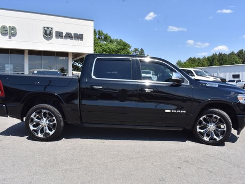 Used 2021 RAM 1500 Limited AWD/4WD image 10