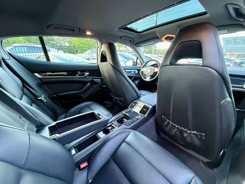 Used 2016 Porsche Panamera 4 Edition AWD/4WD image 33