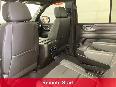 Used 2021 Chevrolet Tahoe Z71 image 16