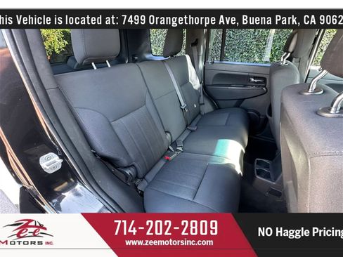 Used 2012 Jeep Liberty Sport image 23