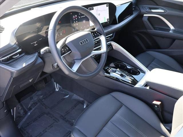 Certified 2025 Audi Q5 Premium w/ Convenience Package AWD/4WD image 13