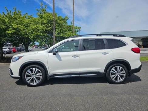 Used 2021 Subaru Ascent Touring w/ Popular Package #2 AWD/4WD image 2