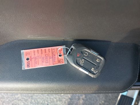 Used 2019 Chevrolet Silverado 1500 LT w/ All-Star Edition image 37