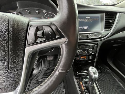 Used 2017 Buick Encore Essence image 13