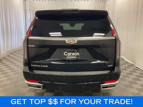 Used 2022 Cadillac Escalade Premium Luxury AWD/4WD image 3