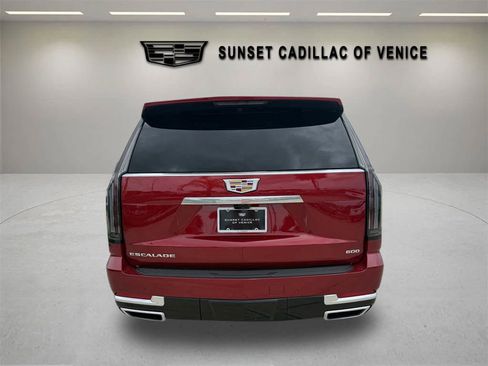 New 2026 Cadillac Escalade ESV Luxury w/ Touring Package AWD/4WD image 4