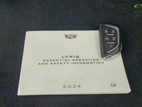 Used 2024 Cadillac Lyriq Sport w/ Nappa Leather Package image 61