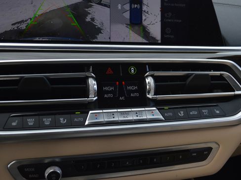 Used 2020 BMW X5 xDrive40i image 18