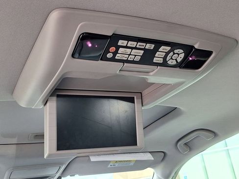 Used 2016 Honda Pilot Elite image 16