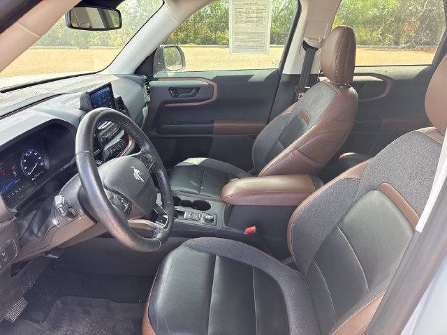 Used 2022 Ford Bronco Sport Outer Banks w/ Tech Package AWD/4WD image 9