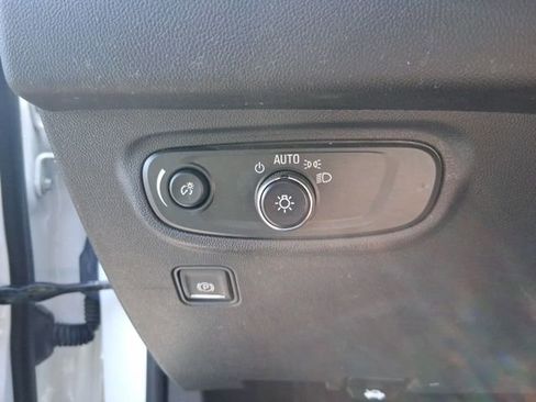 Used 2023 GMC Terrain SLE w/ Driver Convenience Package AWD/4WD image 14