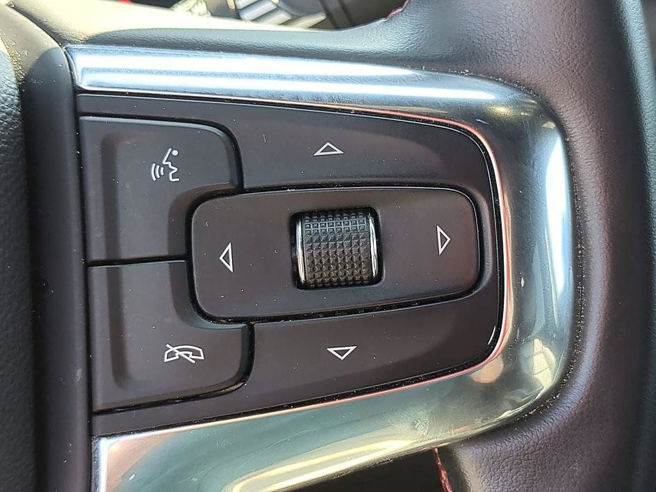 Used 2023 Chevrolet Blazer RS AWD/4WD image 18