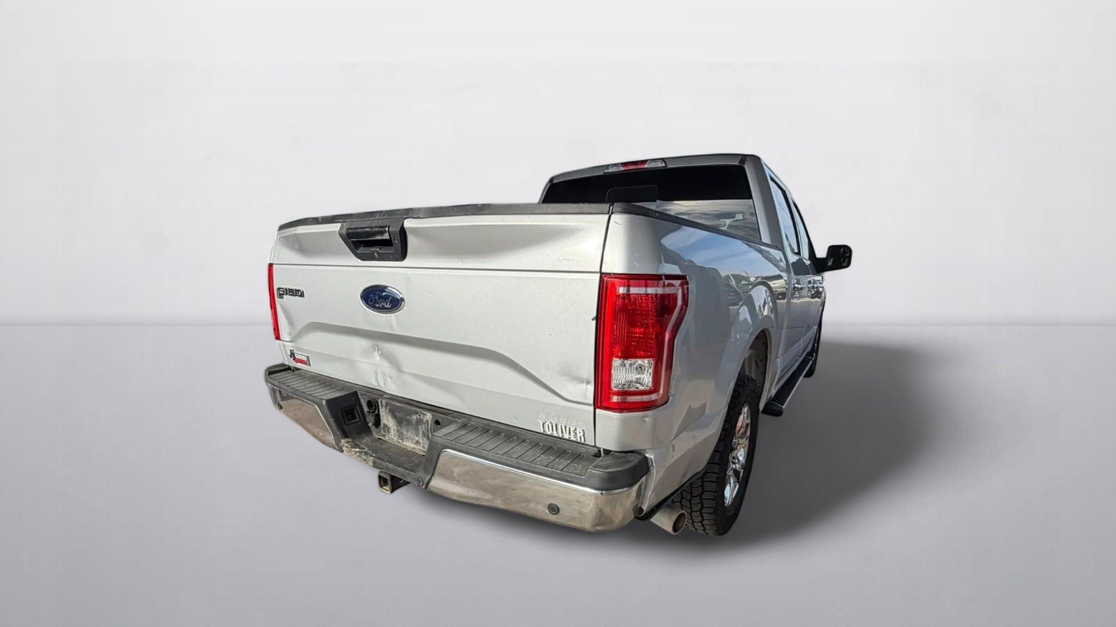 Used 2017 Ford F150 XLT w/ Equipment Group 302A Luxury RWD image 7