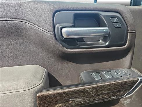 Used 2019 Chevrolet Silverado 1500 LT w/ Fleet Comfort Package image 13