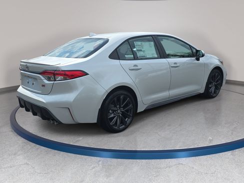 New 2026 Toyota Corolla SE FWD image 5