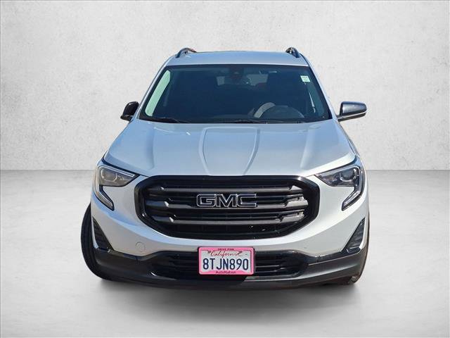 Used 2020 GMC Terrain SLE w/ Elevation Edition FWD image 2