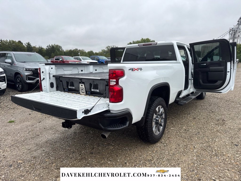 Used 2024 Chevrolet Silverado 2500 Custom w/ Custom Value Package AWD/4WD image 14