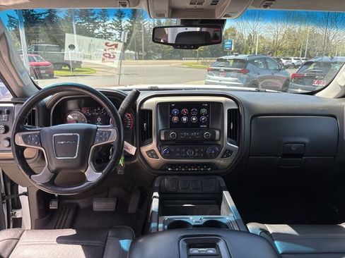Used 2016 GMC Sierra 3500 Denali w/ Duramax Plus Package image 16