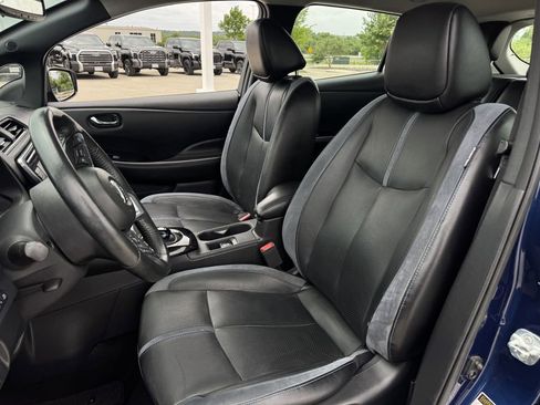 Used 2018 Nissan Leaf SL w/ SL Technology Package FWD image 25