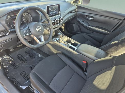 Certified 2024 Nissan Sentra SV FWD image 19