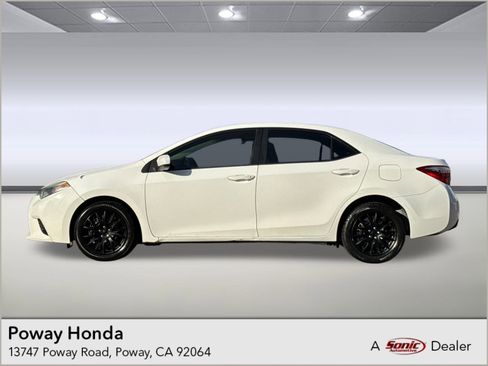 Used 2014 Toyota Corolla LE image 1