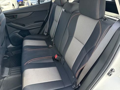 Used 2019 Subaru Crosstrek 2.0i Premium image 13